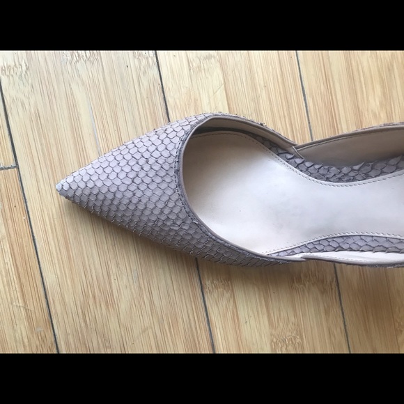Vince Camuto taupe python shoes size 10 - Picture 2 of 3